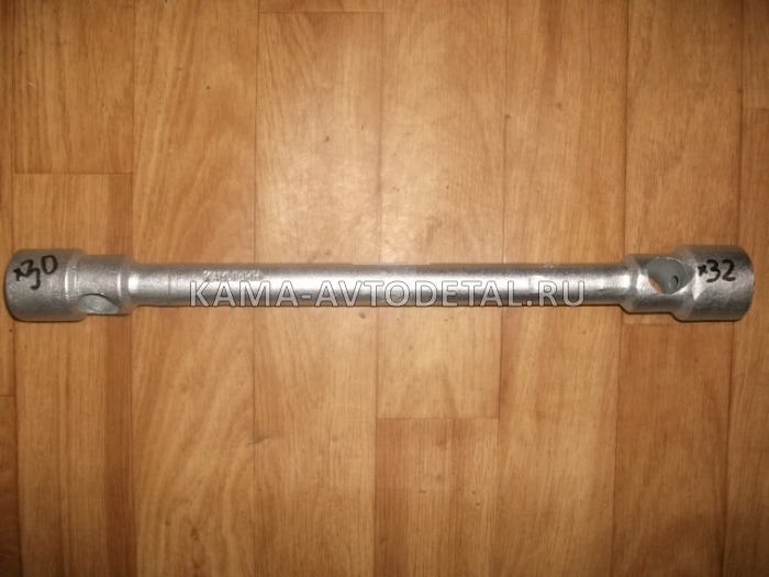 ключ баллонный 30х32 усиленный (Камышин/Павлово) ИК-131 ИК-131