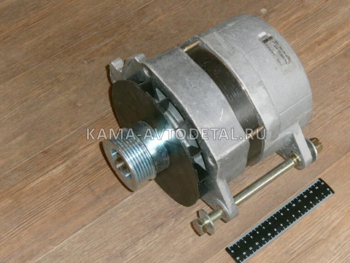 генератор Искра (28V-150A) "Iskra" ААТ1380 (11.203.718) 