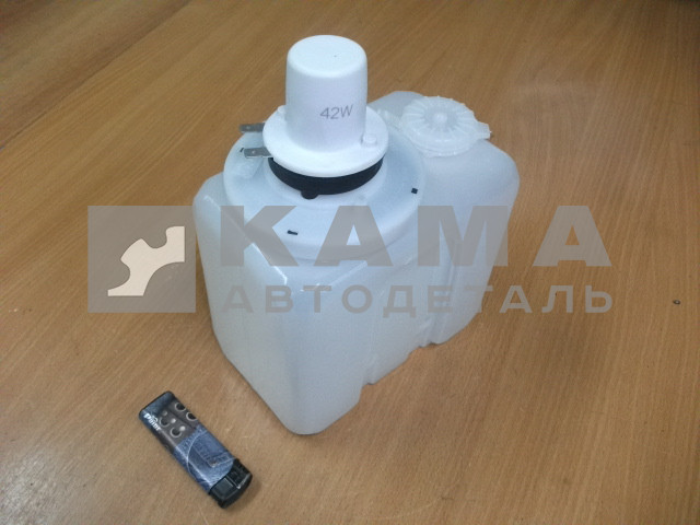 бачок омывателя в сборе с насосом Старого Образца (1112-5208000)