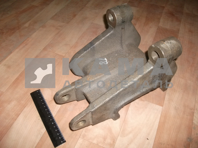 кронштейн реактивной штанги 6520-2919081-10