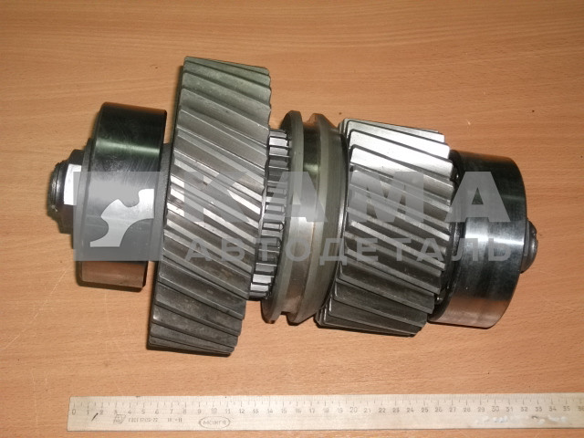 вал РК промежут. в сборе с шестернями 65111-1802084-10 "эконом" (под дифф.44 зуба, на гайках)