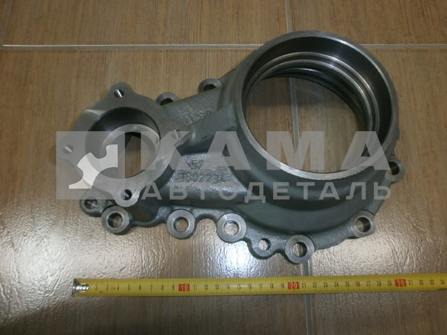 крышка РК 6522-1802234 (картер РК привода пер.моста, голый)*