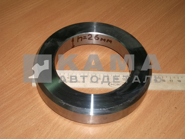 кольцо сальника задней ступицы колеса (на чулок моста) 5320-3104053 стар./обр. ("тонкое", h26мм)