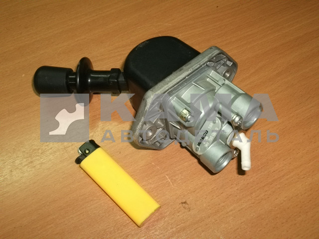 кран ручного (стояночного) тормоза ЕВРО WABCO 2 вывода.(961 723 038) ОРИГИНАЛ