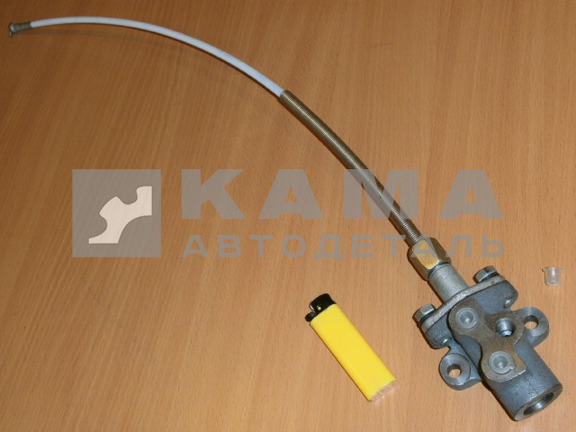 кран управления делителем в сборе с тросом 15.1772132 (ЗАВОД)