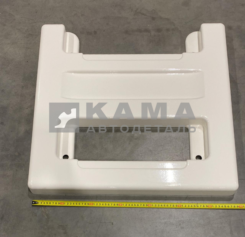 подножка (щиток/лесенка) 5490-8411115-30