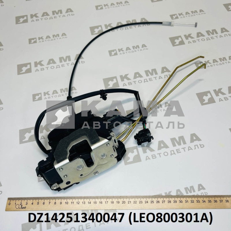 замок двери Левый электрический (с тягами и тросиком) Shacman(Шакман) X3000 LEO800301A (DZ14251340047)