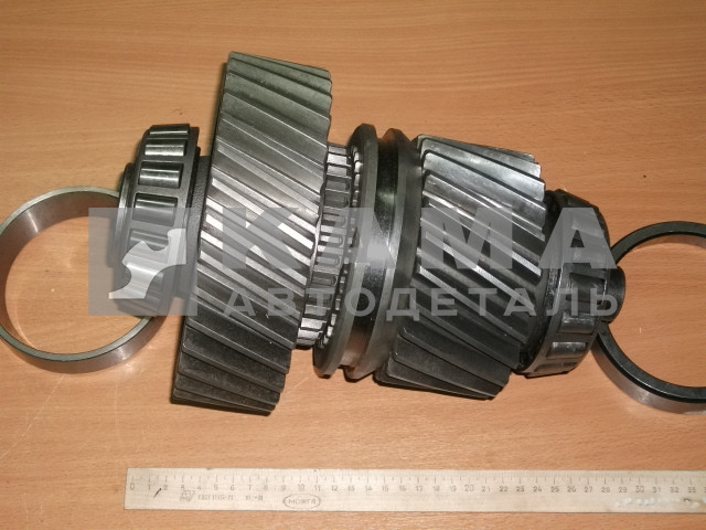 вал РК промежут. в сборе с шестернями 65111-1802084 (под дифф.43 зуба, на стопорах)