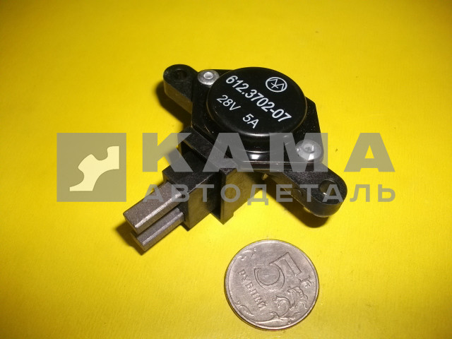 щеткодержатель генератора ЕВРО 612.3702-07 (реле генератора/зарядки интегральное с щетками)