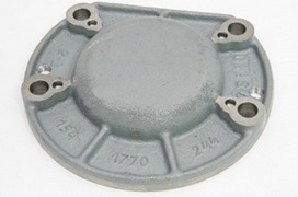 крышка КПП переднего подшипника промеж. вала делителя 154.1770244 (глухая)