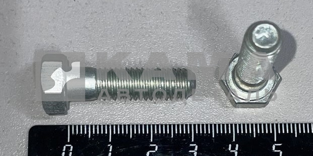 болт М 8 х30х1,25 (1-60438-21)