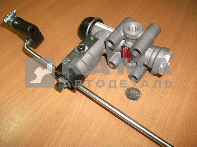 регулятор уровня пола WABCO 4640060027 (3 выхода) 4640060020/29080010260