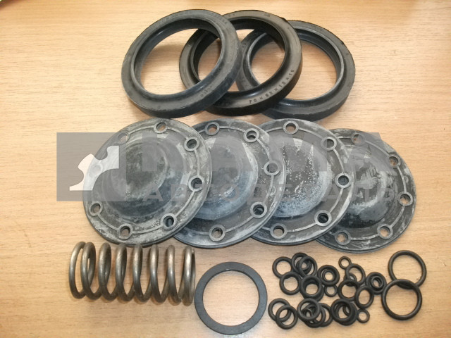 р/к раздаточной коробки 4310 (сальники, и др.) (РТИ)