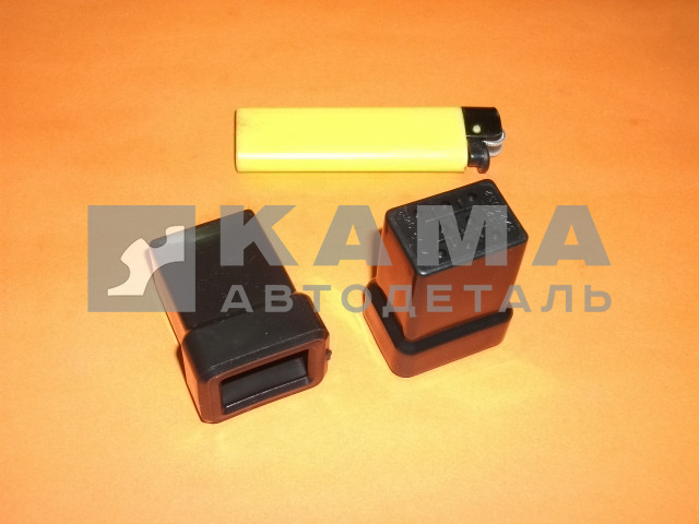 чехол защитный 4-х клемн, эл.разъем прямой вывод 5320-3724052 (не боковой, не ...017,053,057)