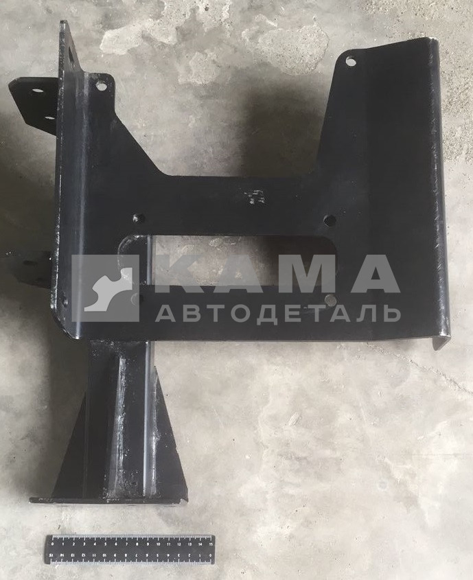 кронштейн щитка подножки 65115-8405030-30 правый (Рейсталинг)*