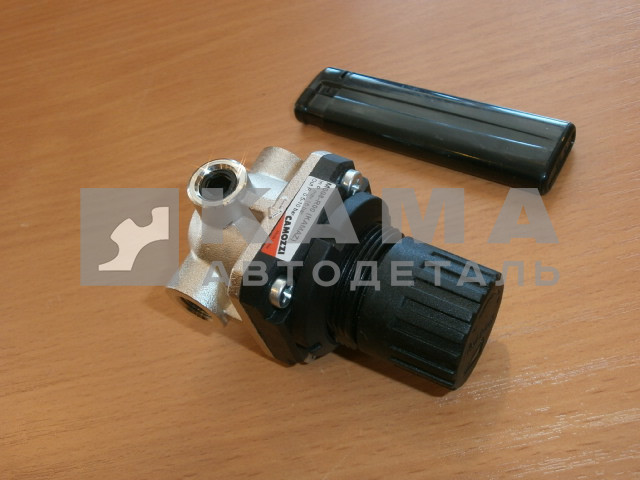 кран управления подкачкой колес в кабине ЕВРО "ан. CAMOZZI" M008-R00 ("крутилка") 45104312200290