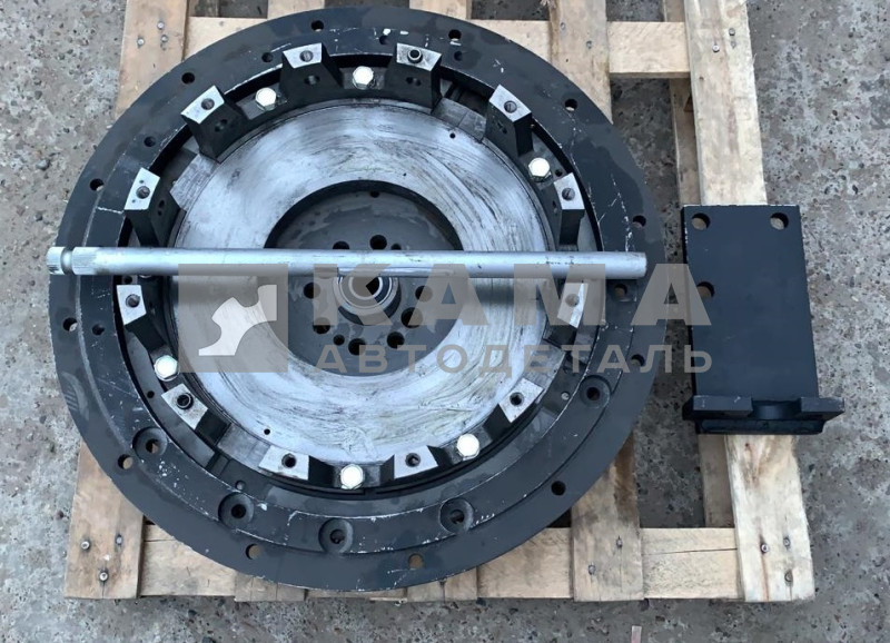комплект для стыковки ДВС ЯМЗ 238 с КПП-14(152) КамАЗ (маховик/плита переходная)