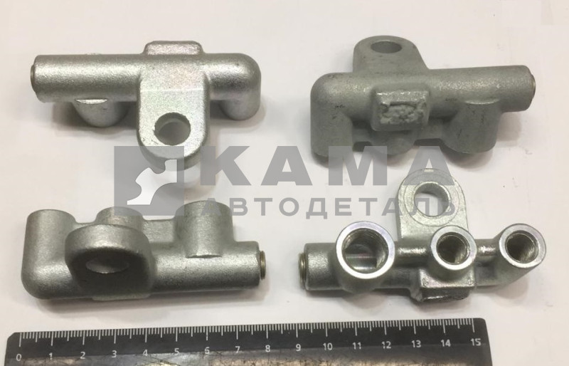 тройник трубок обратки Е4 (ДВС КАМАЗ-Common Rail) 740.70-1104350*