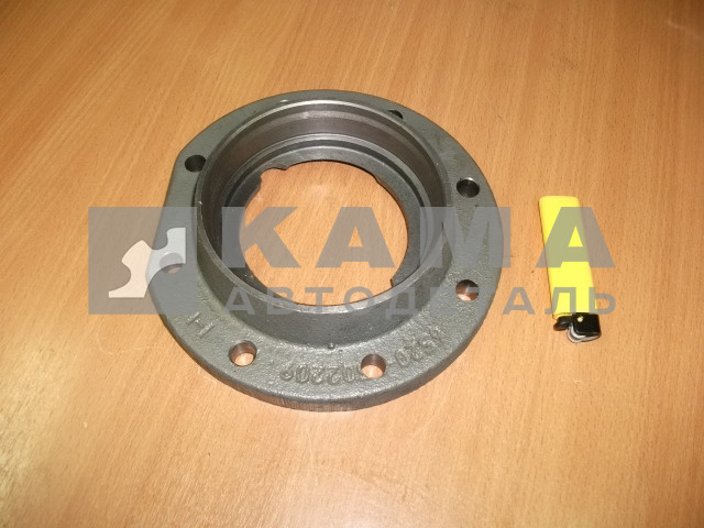 крышка редуктора 6520 сред/мост (задний конец) 6520-2502209-10 (применяются сальники 6520-2502180/2280) голая