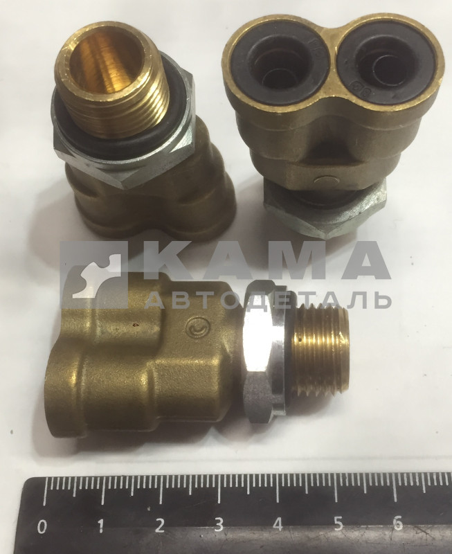 фитинг Металл. Тройник "Y" М16хД8хД8 (45104-3506110-0085) 9450 8-М16х1,5(Ю42)