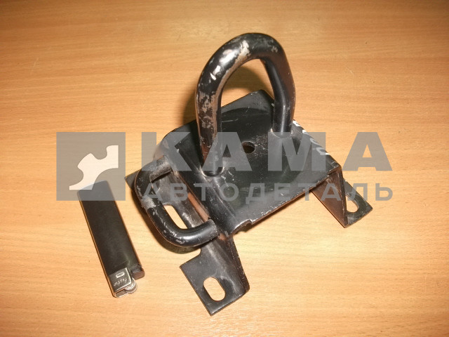 кронштейн ПЕТЛЯ запора кабины правый 5320-5018050 голый* С ушком