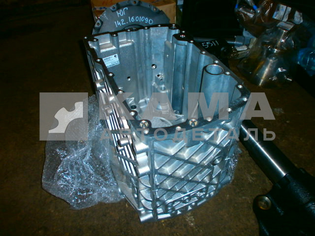 КПП ZF картер КПП 1315 201 208 (16S/6S)