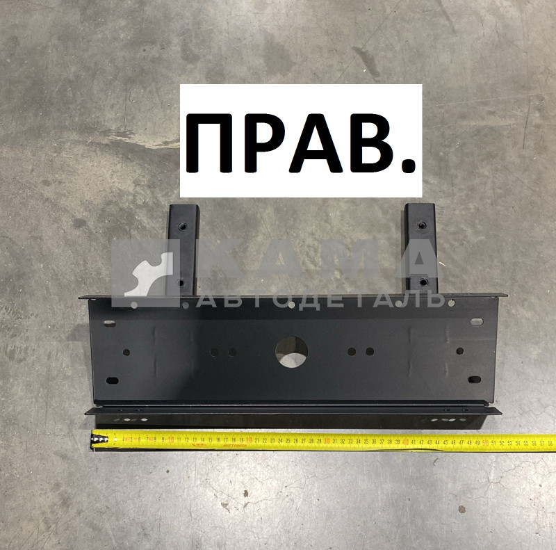 кронштейн заднего фонаря ПРАВЫЙ 5490-3716018-85 эконом