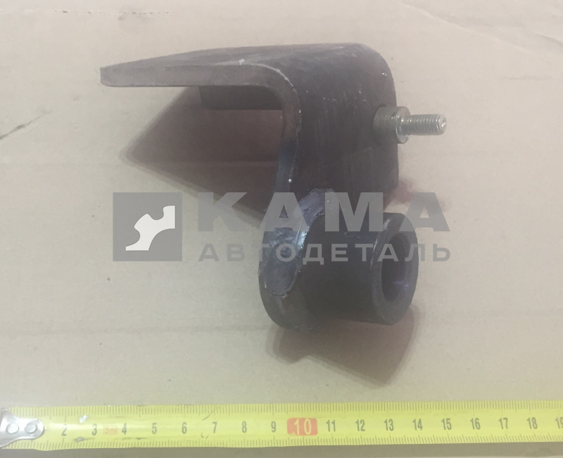 кронштейн борта рычага правый 55102-8505070