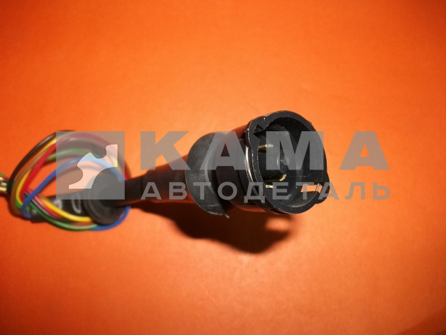 разъем на задние фонари ЕВРО круглый "ГНЕЗДО" (клеммы "папа") от фонаря (с защелкой, с проводами