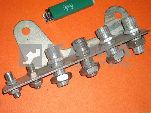 кронштейн с штуцерами тормозной системы в сборе - "ГРЕБЕНКА" под кабину