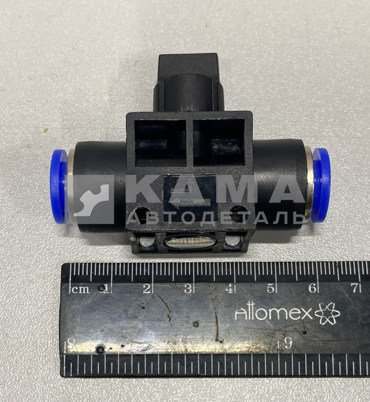 фитинг Пластмасс. Прямой Д 10 с краном