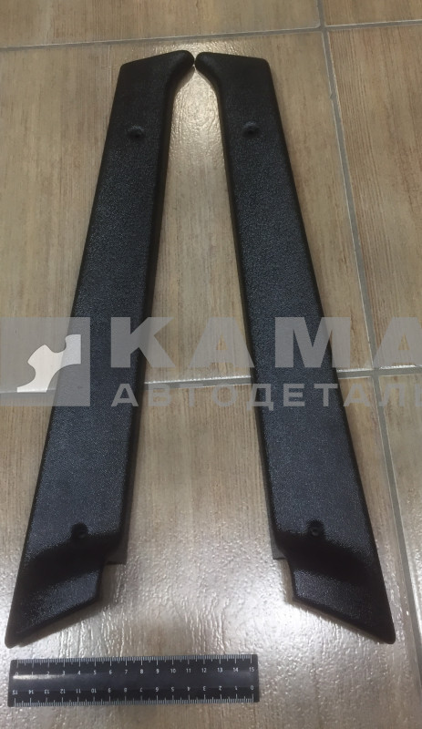 обшивка кабины - облицовка стойки ветрового окна (к-т лев+прав) 4308-5301155/54