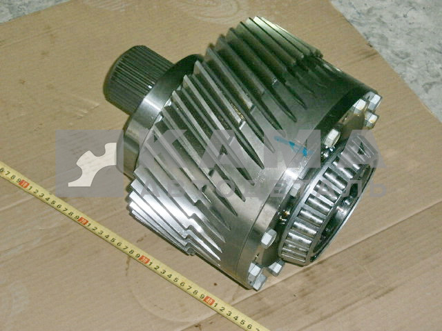 дифференциал раздаточной коробки в сборе 6522-1802150(152) с Валом, с шестернями