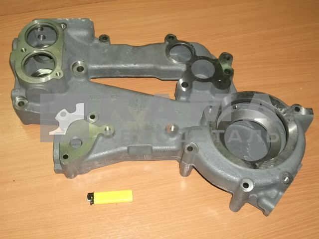 корпус водяных каналов двигателя (помпы/термостатов) 7406.1303012-10/20 (чугун, голый)