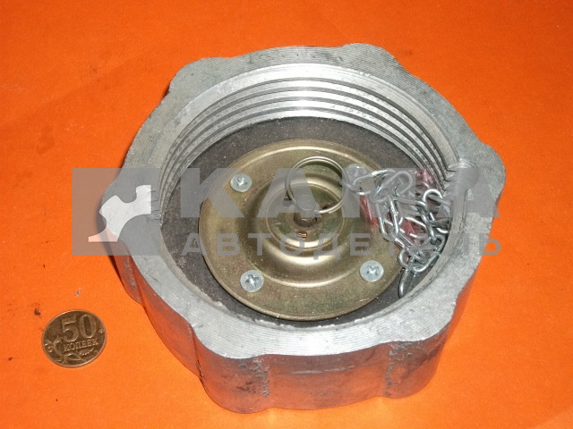 крышка топл бака ЕВРО алюминиевая с резьбой (в сборе с клапаном)