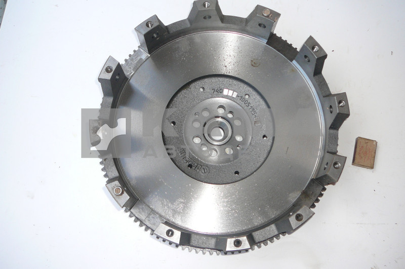 маховик стар.обр. 740.1005115-94 (ОАО КамАЗ)*