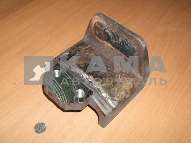 опора задней рессоры 6520-2912430-10*