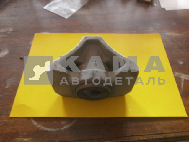 башмак задней опоры силового агрегата 5320-1001062-10 (алюмин треугольник)*