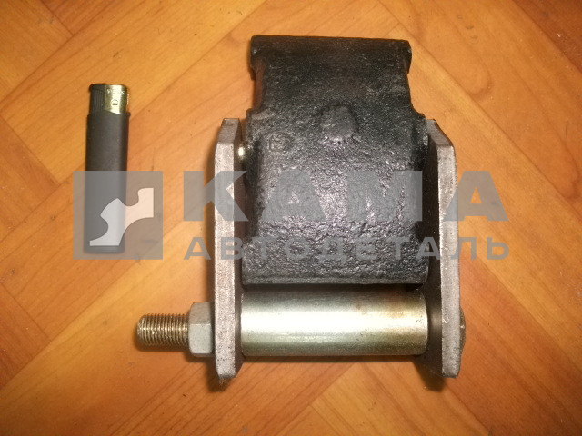 сухарь перед. рессоры в сборе 5320-2902520