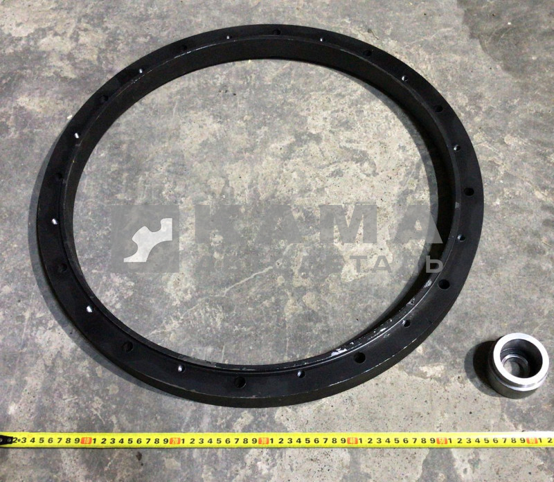 комплект для стыковки ДВС ЯМЗ 238 с КПП ZF КАМАЗ (кольцо проставочное/стакан)