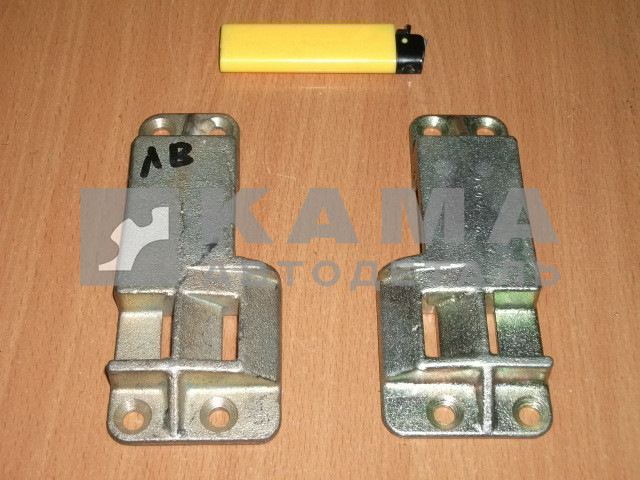 фиксатор замка двери Стар/обр. (на проем двери) К-Т ЛЕВЫЙ+ПРАВЫЙ 5320-6105035