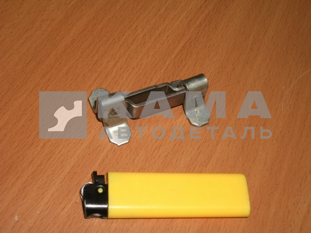 фиксатор ограничителя двери кабины