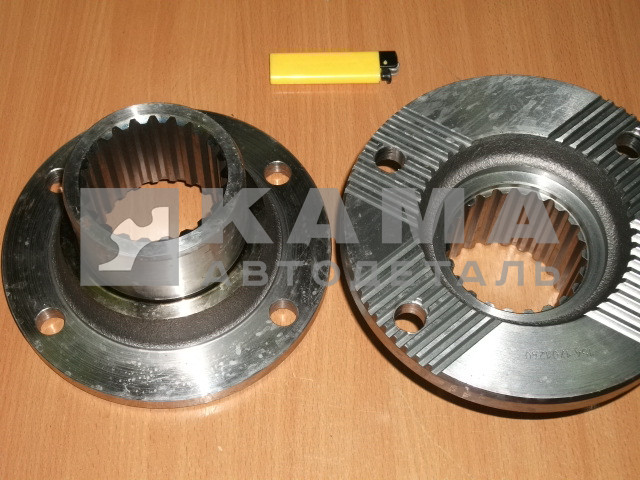 флянец КПП-154 Торц.шлицы (22 вн.шлиц, без пыльника) 154.1701240*