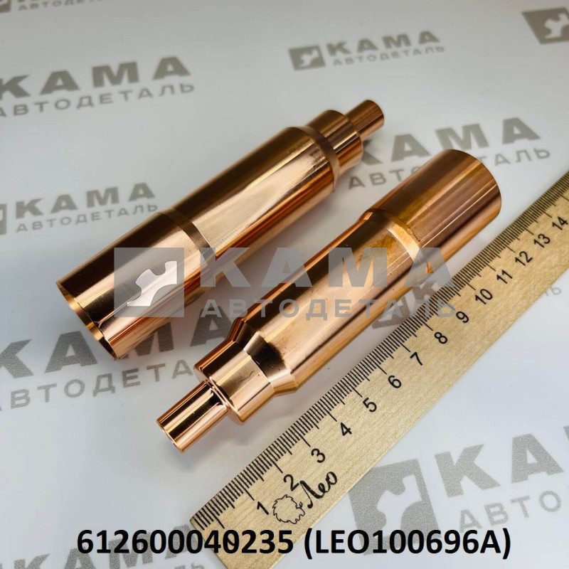 втулка (cтакан) форсунки двигателя Вичай(Weichai) WP10 (Евро-3) Shacman(Шакман)/Howo(Хово) LEO100696A (612600040235)