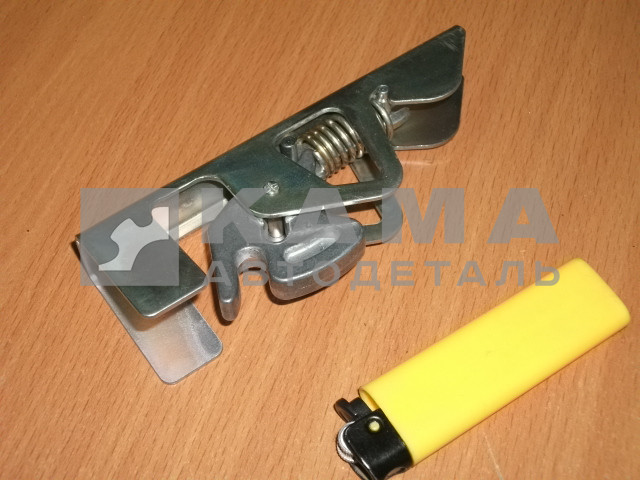 замок облицовочной панели кабины ("капота") в сборе 5320-8406010