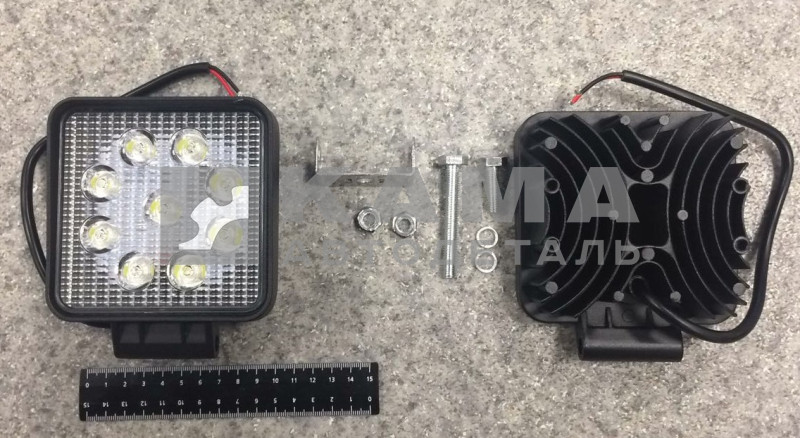 противотуманка СВЕТОДИОД. 9 LED 27W CR-WE 0903P (метал. квадратная, белая)