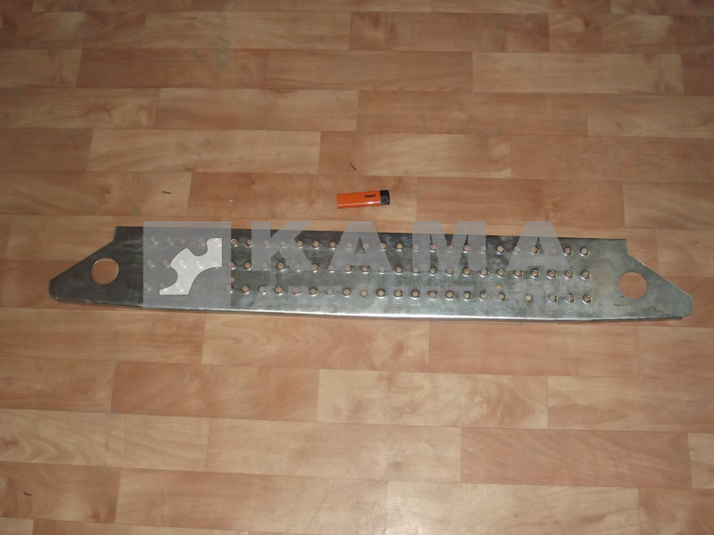 подножка БАМПЕРА железная 6520-8416018