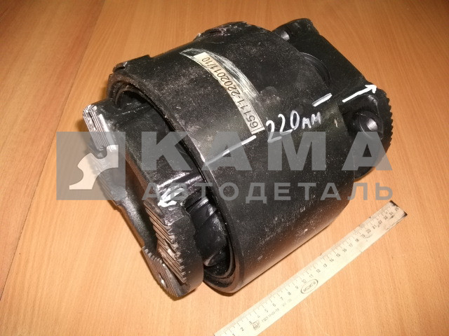 вал кард. РК евро L=220мм 65111-2202011-10 (Торц.шлицы, Больш.фланцы, "БОЧЕНОК", от КПП до РК)*
