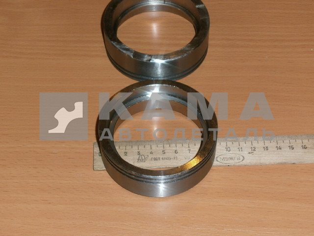 втулка полуоси передней 41-224-5031 (МАДАРА)