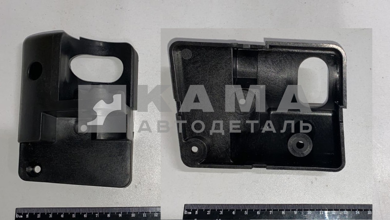 кронштейн зеркала нижняя часть ПРАВЫЙ (САКД 458201.516???)